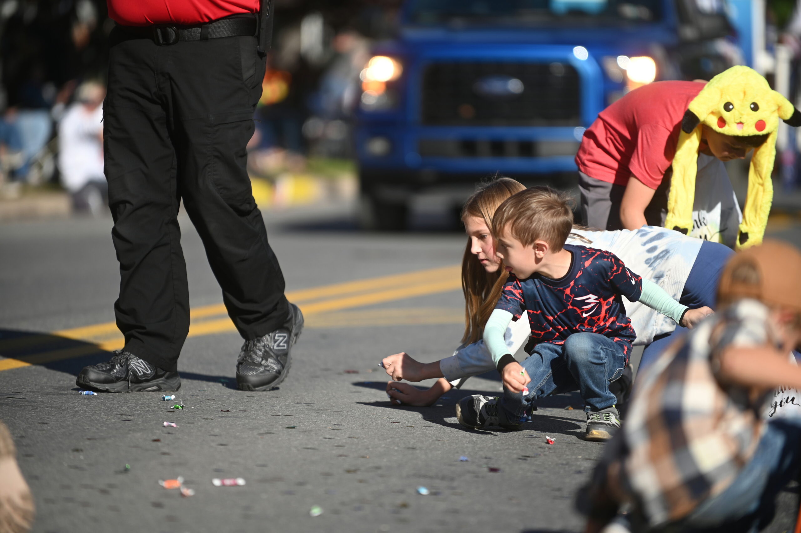 Kids getting Candy News, Sports, Jobs The Express